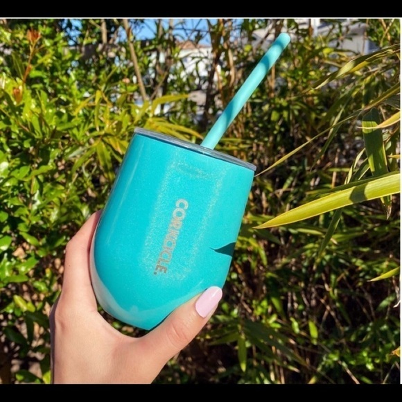Corkcicle 12 oz Turquoise Wine Tumbler & Straw - Picture 2 of 10